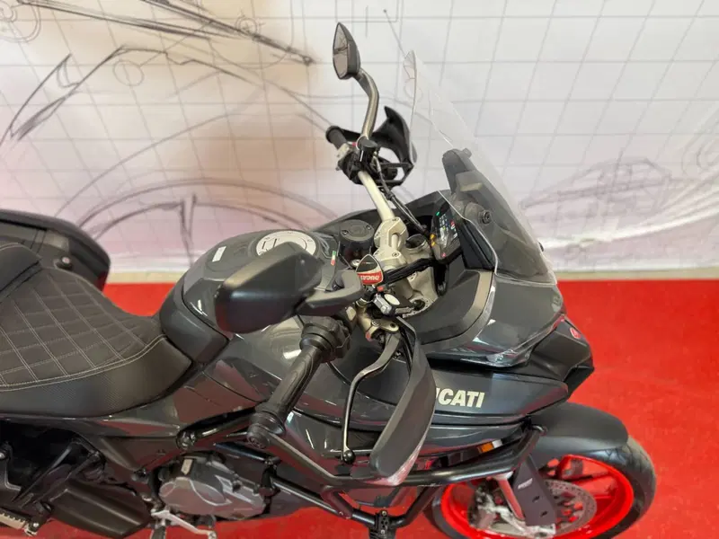 Ducati Multistrada V2 S (2022 - 24) (8)