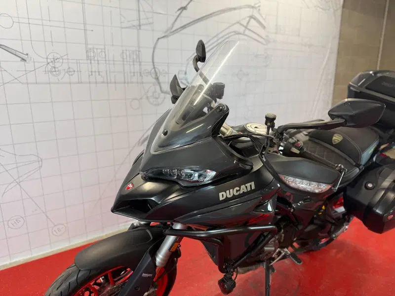 Ducati Multistrada V2 S (2022 - 24) (14)