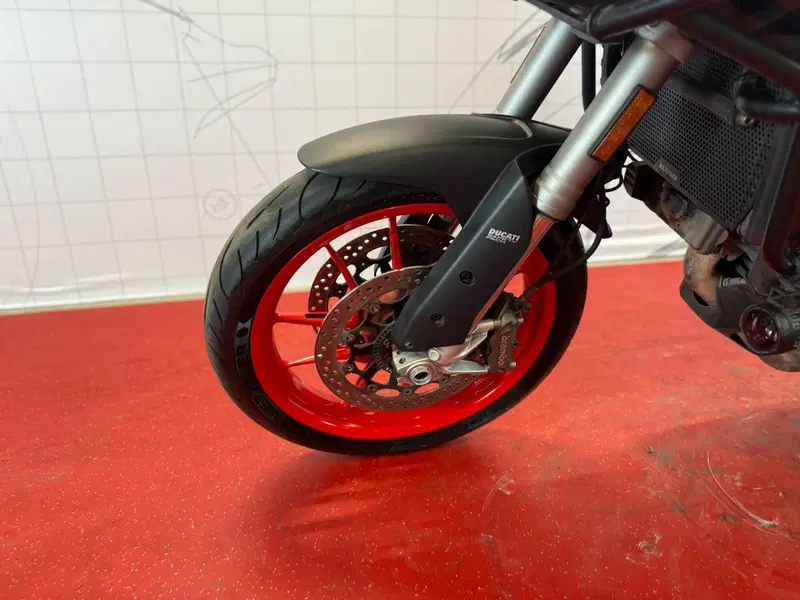 Ducati Multistrada V2 S (2022 - 24) (13)