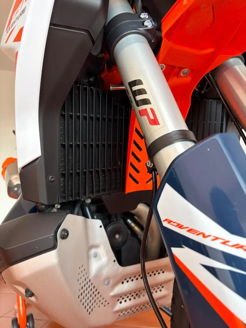 KTM 890 Adventure R (2025 - 26) (4)