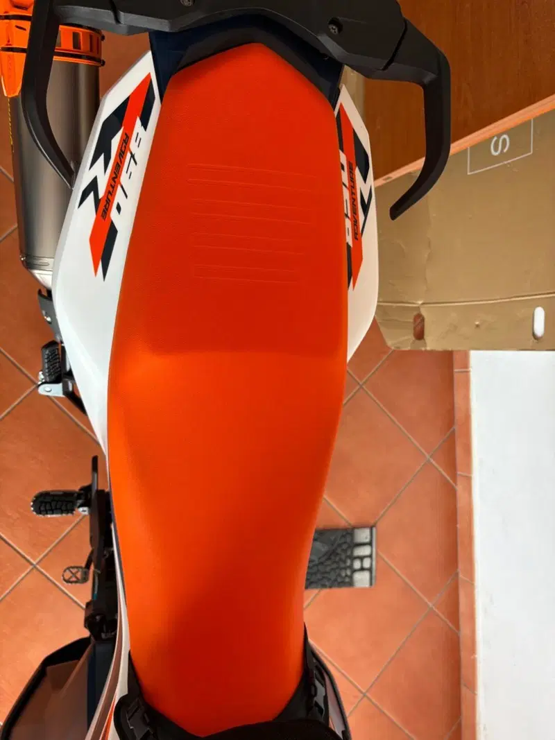 KTM 890 Adventure R (2025 - 26) (19)