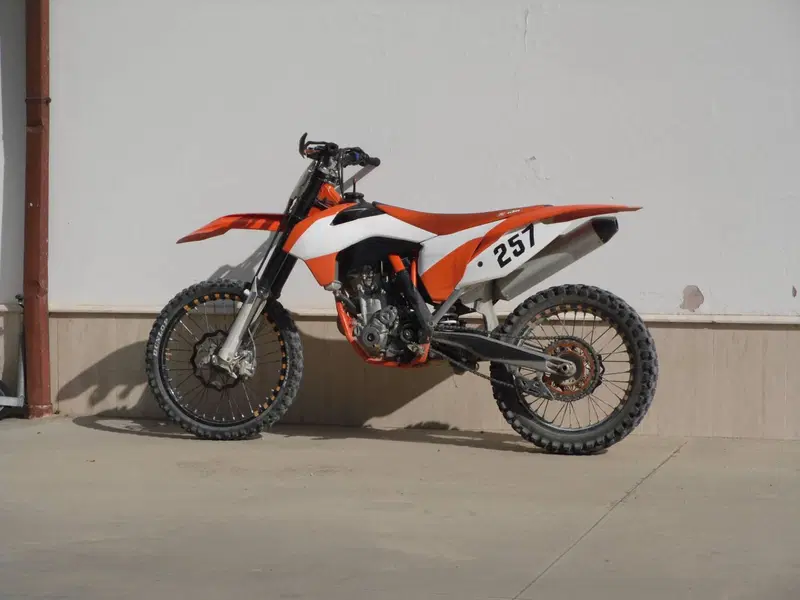 KTM 250 SX-F (2015)