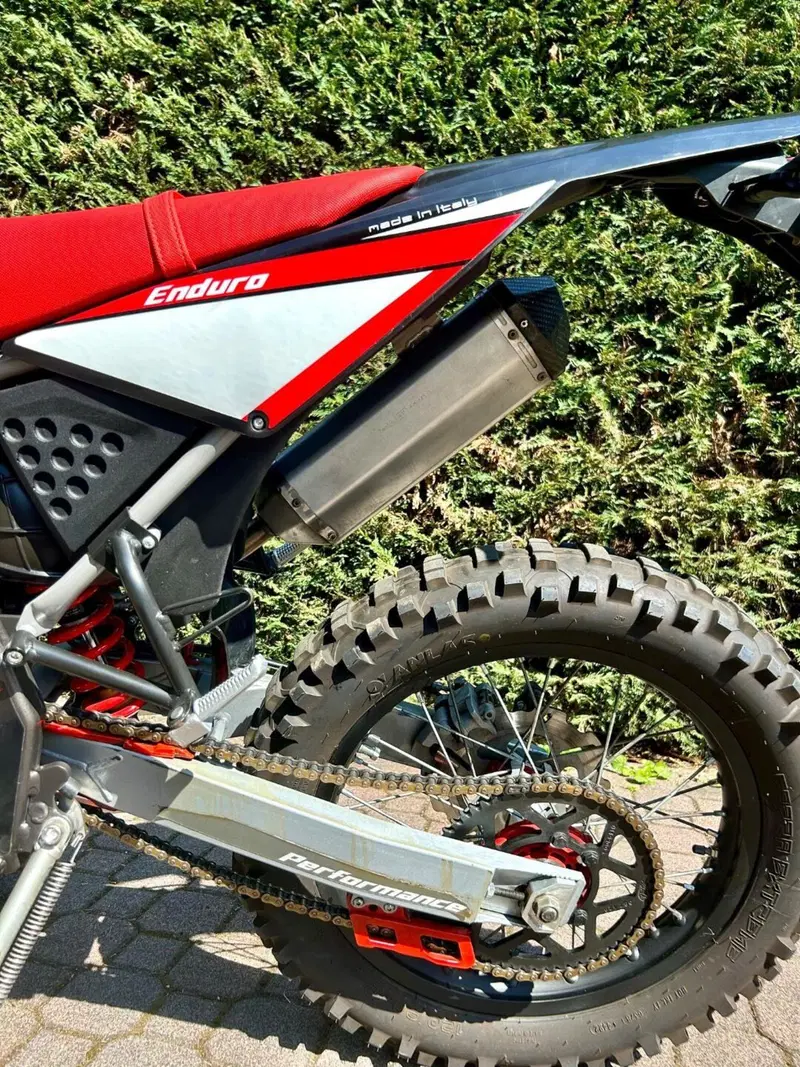 Fantic Motor Enduro 125 E Performance 4t (2017) (6)