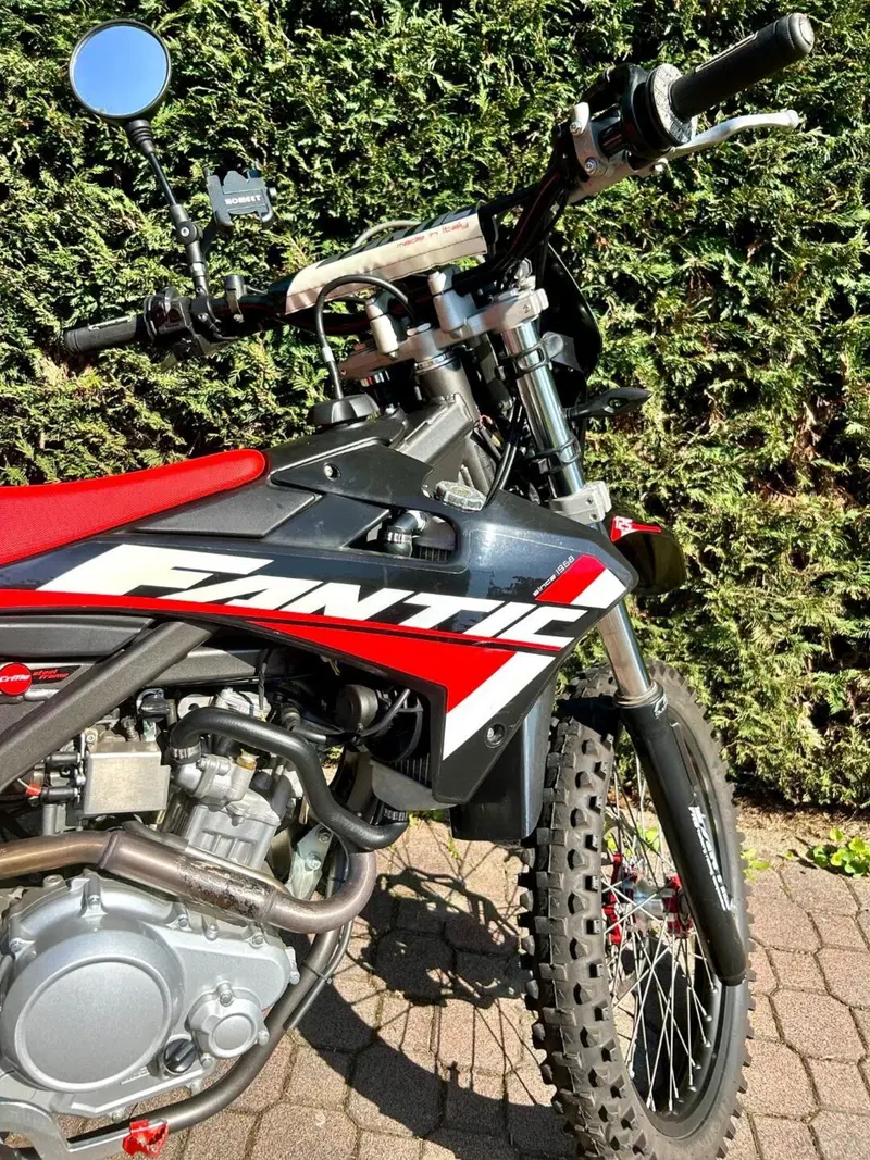 Fantic Motor Enduro 125 E Performance 4t (2017) (10)