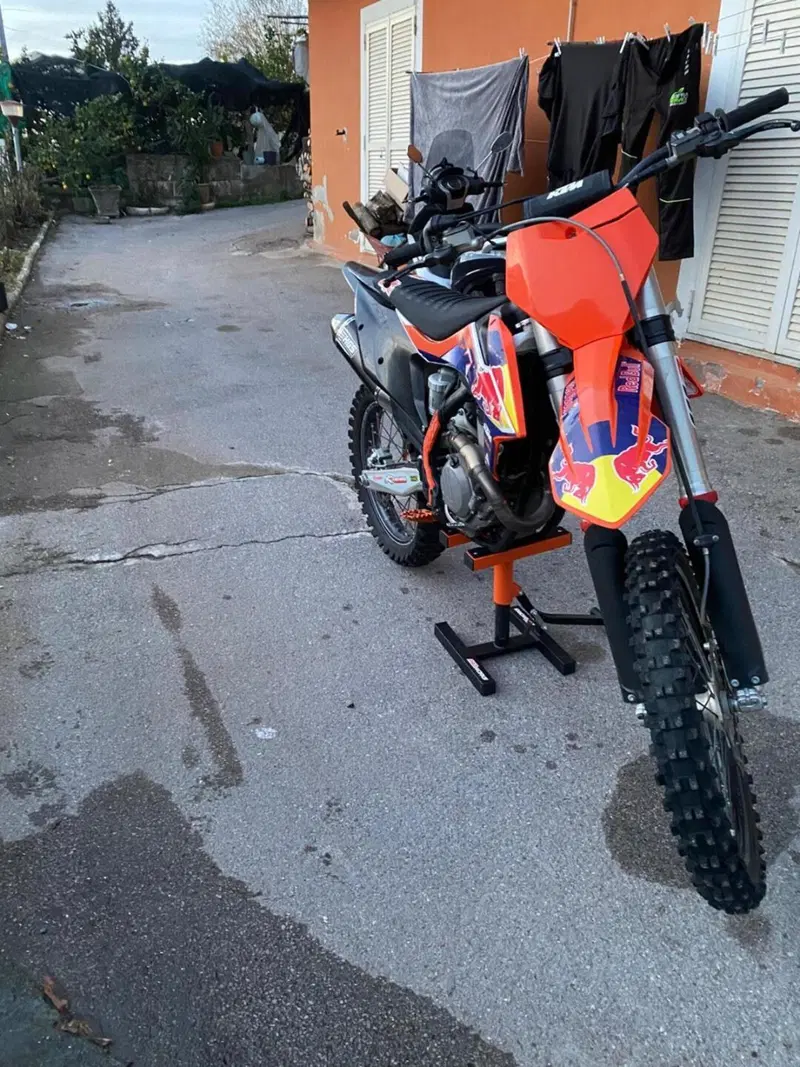 KTM 250 SX-F (2021)