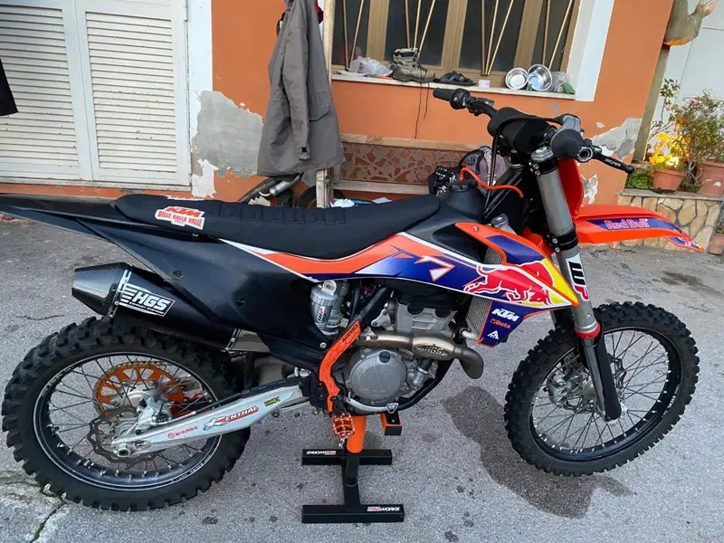 KTM 250 SX-F (2021) (3)