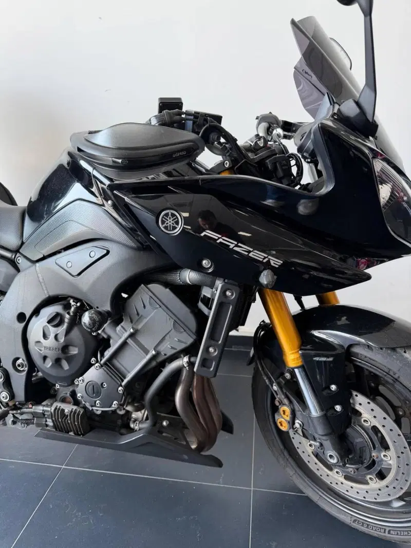Yamaha Fazer 8 ABS (2012 - 16) (4)