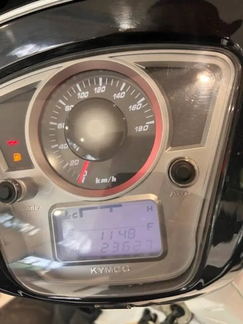 Kymco People 200i GT (2010 - 17) (7)