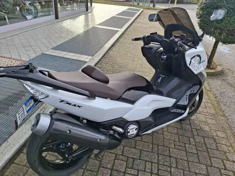 Yamaha T-Max 500 (2008 - 12) (9)