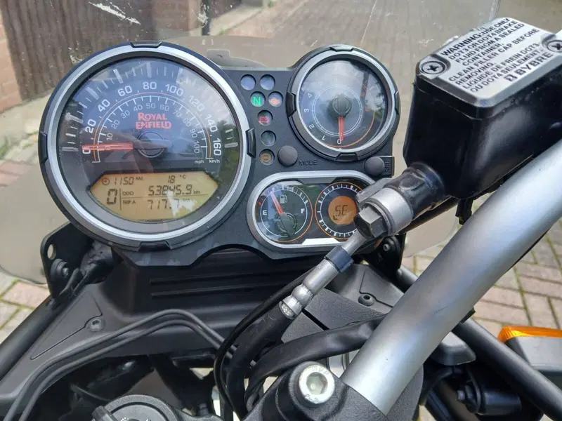 Royal Enfield Himalayan 411 (2017 - 20) (4)