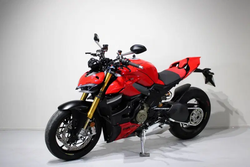 Ducati Streetfighter V4 S (2023 - 24) (3)