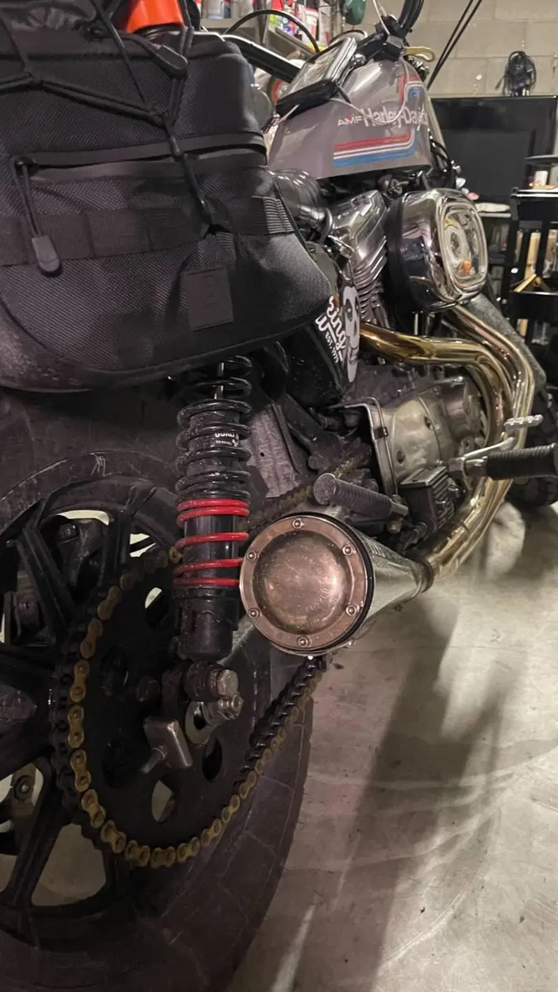 Harley-Davidson 883 Standard (1987 - 93) - XLH (4)