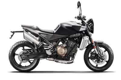 Husqvarna Svartpilen 801 (2024 - 26) nuova