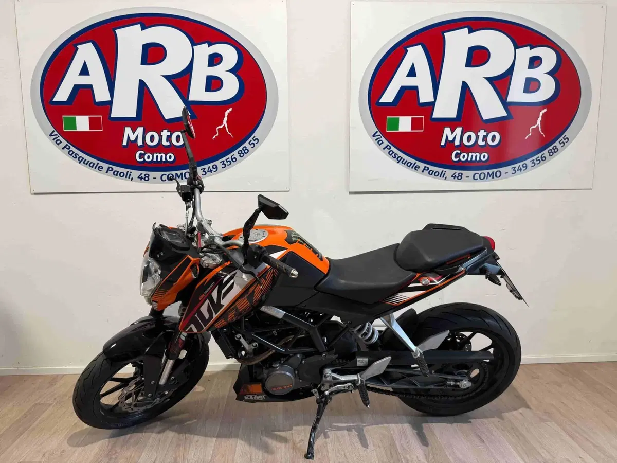 KTM 125 Duke (4)
