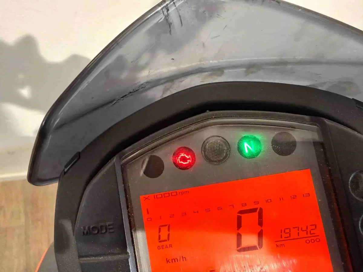 KTM 125 Duke (6)