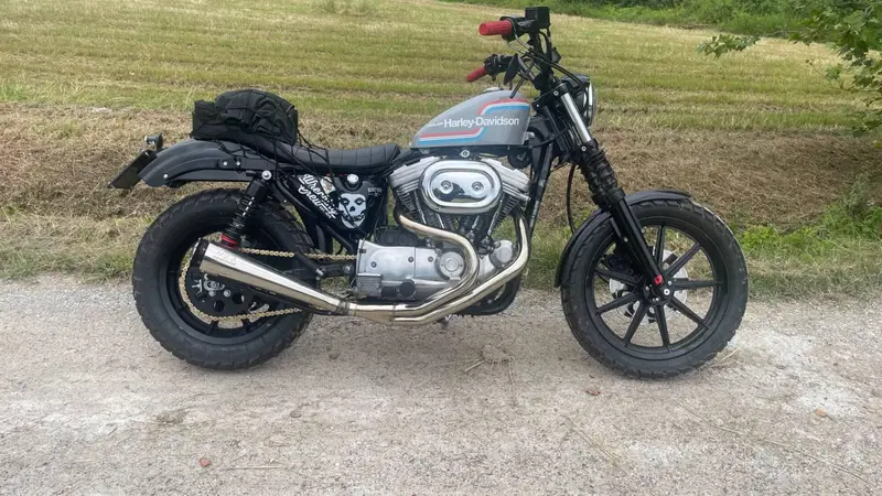 Harley-Davidson 883 Standard (1987 - 93) - XLH (8)