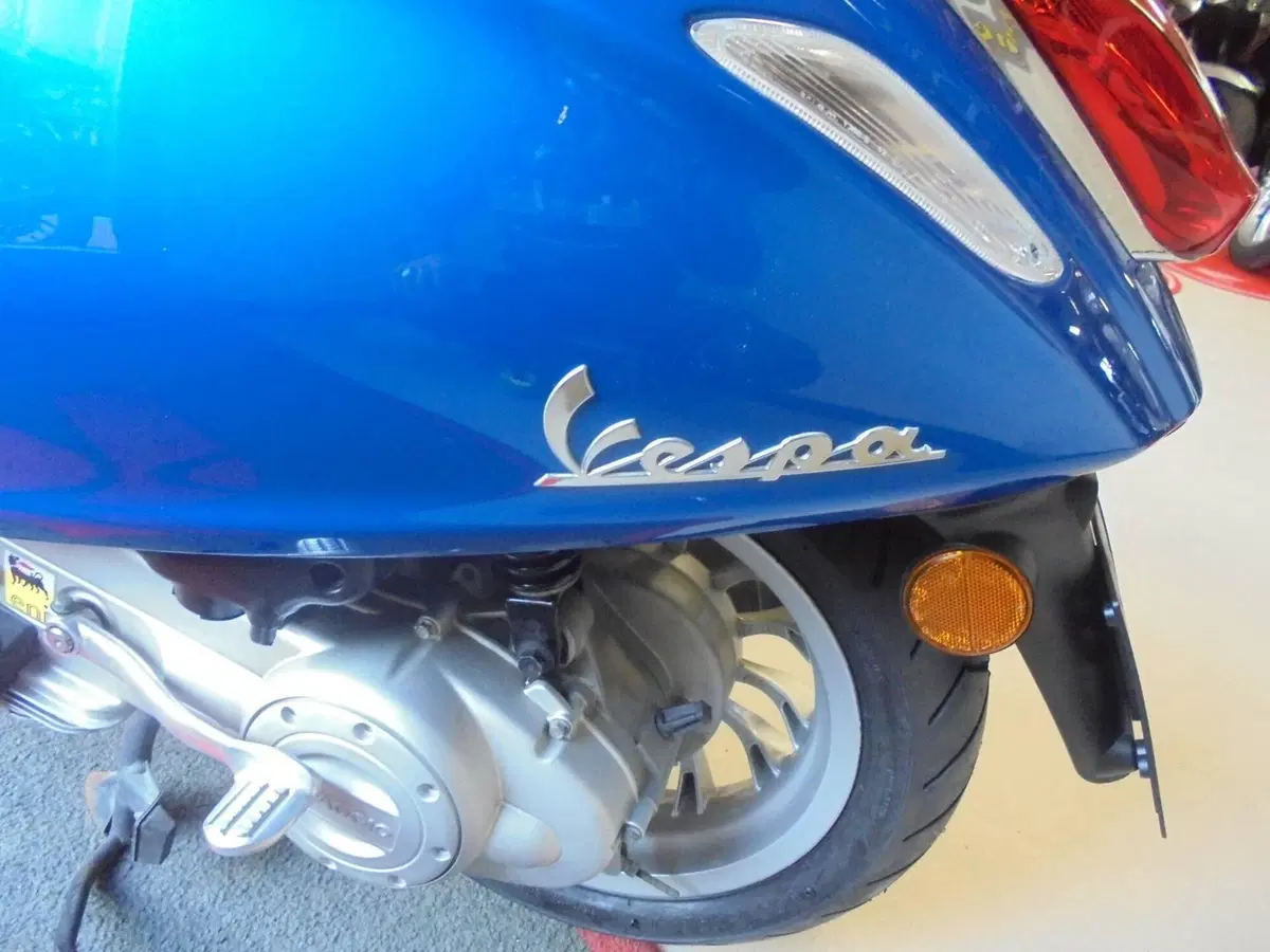 Vespa Sprint 50 4T 3V (2014 - 17) (5)