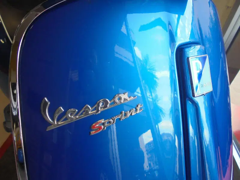 Vespa Sprint 50 4T 3V (2014 - 17) (8)