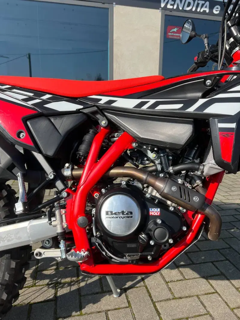 Betamotor RR 125 4T Enduro LC (2021 - 23) (6)