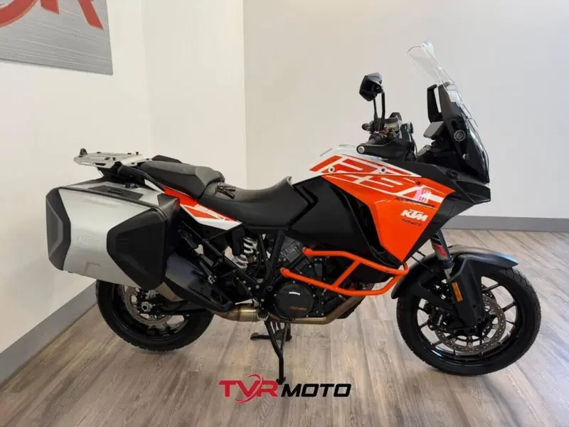 KTM 1290 Super Adventure S (2017 - 20) (2)
