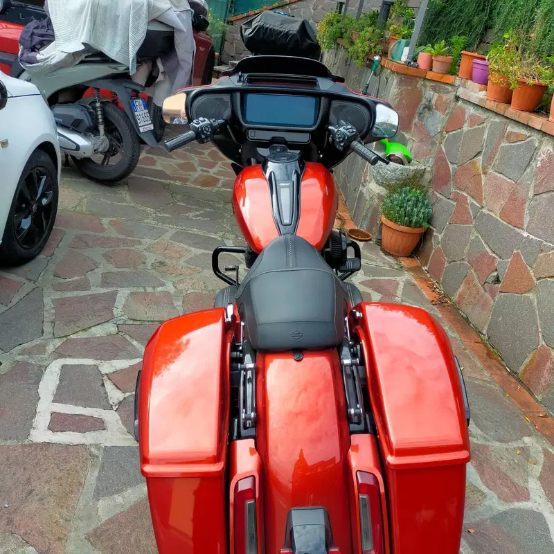 Harley-Davidson Street Glide (2024 - 26)