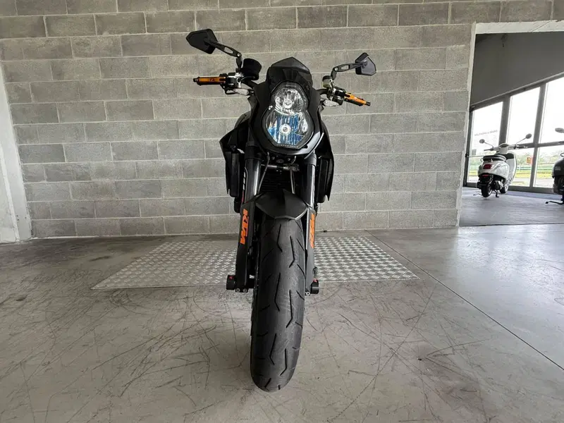 KTM 990 Super Duke (2007 - 11) (4)