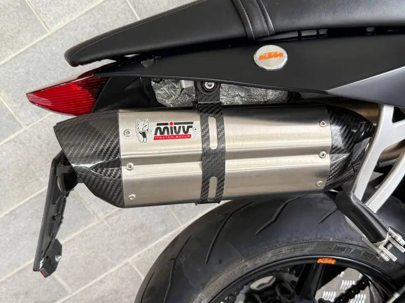 KTM 990 Super Duke (2007 - 11) (5)