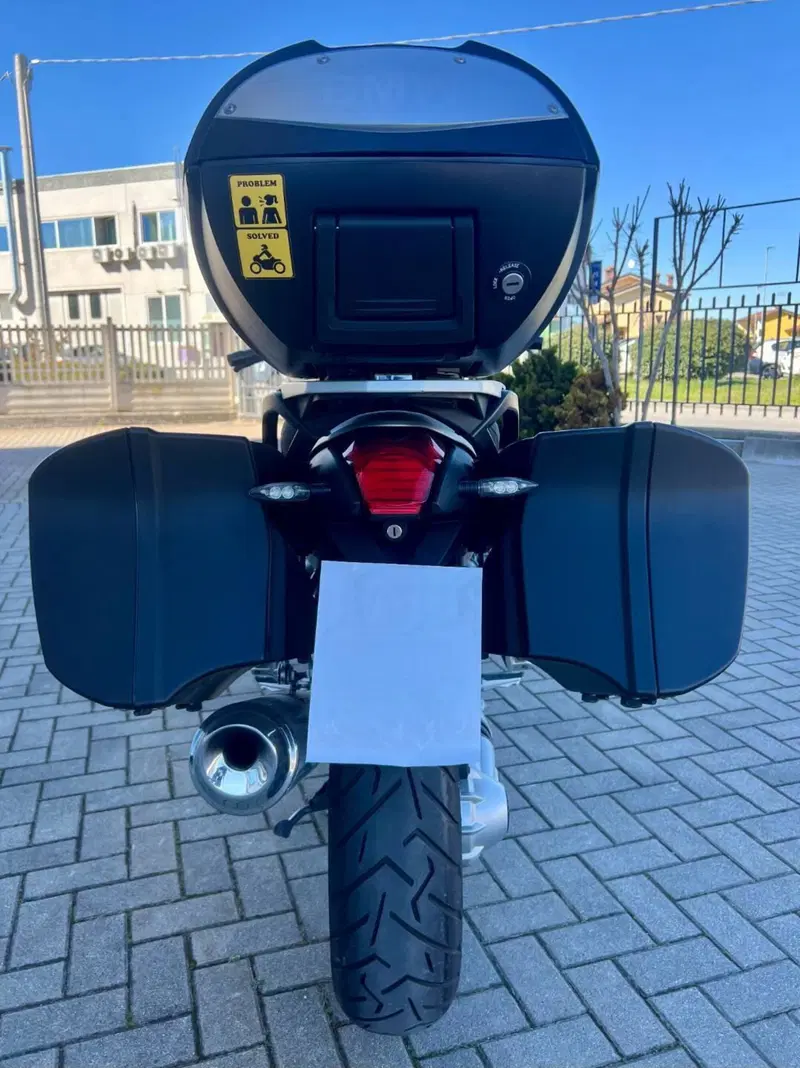 Bmw R 1200 R (2006 - 11) (6)