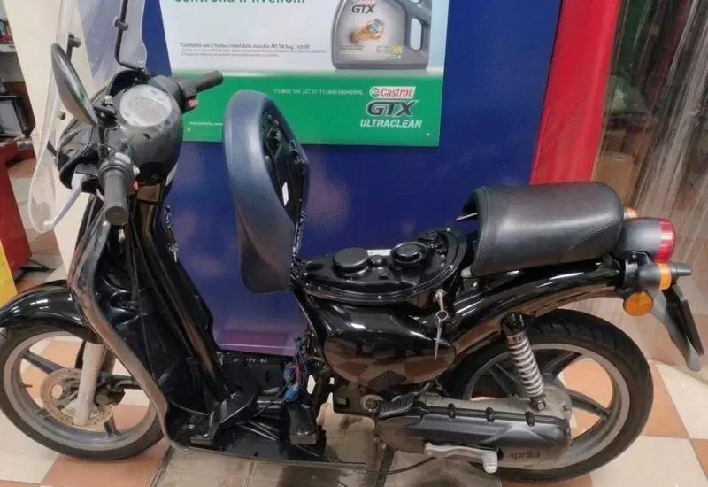 Aprilia Scarabeo 50 (2002 - 03)