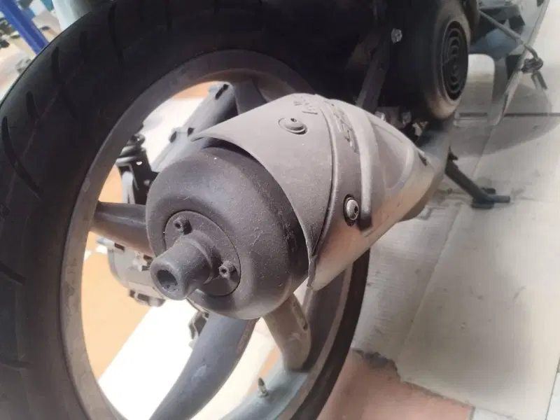 Aprilia Scarabeo 50 (2002 - 03) (4)