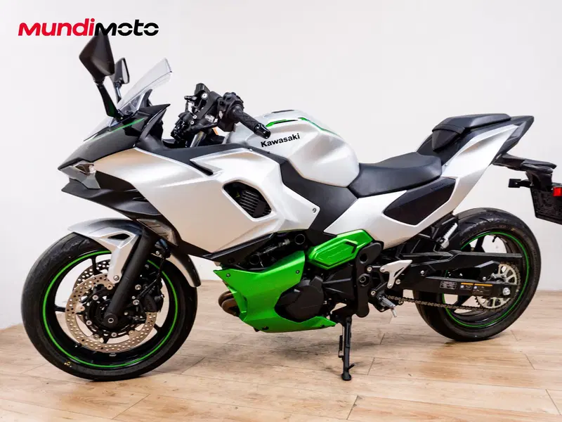 Kawasaki Ninja 7 Hybrid (2024 - 26) (8)