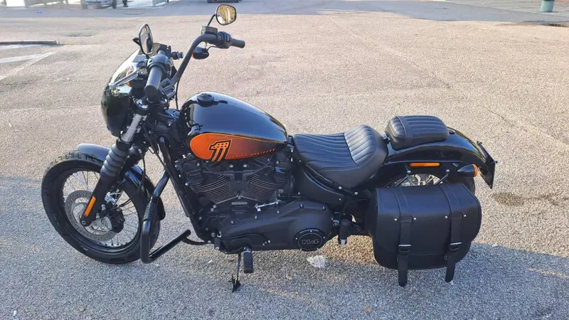 Harley-Davidson Street Bob 114 (2021 - 24) (2)