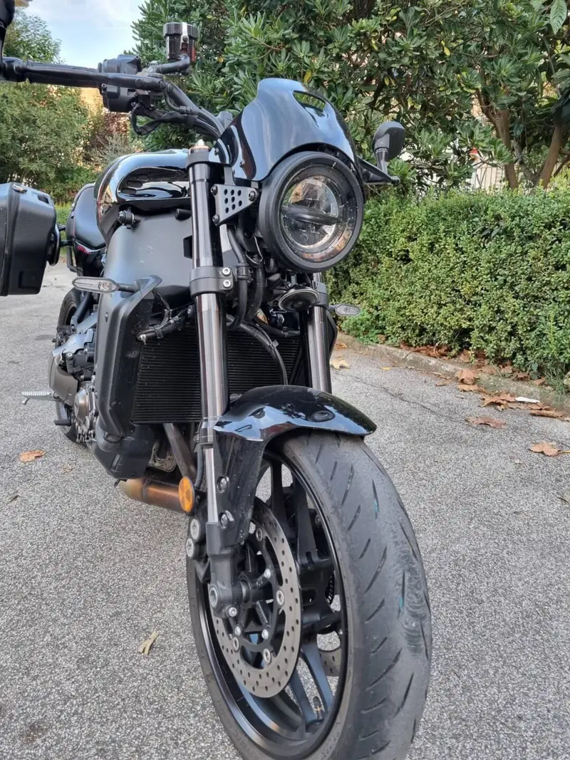 Yamaha XSR 900 (2022 - 24) (2)