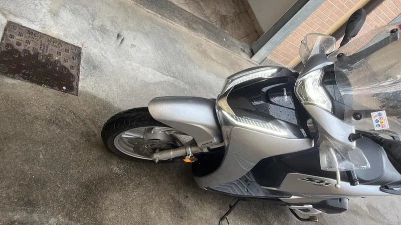 Honda SH 150i (2017 - 19) (2)