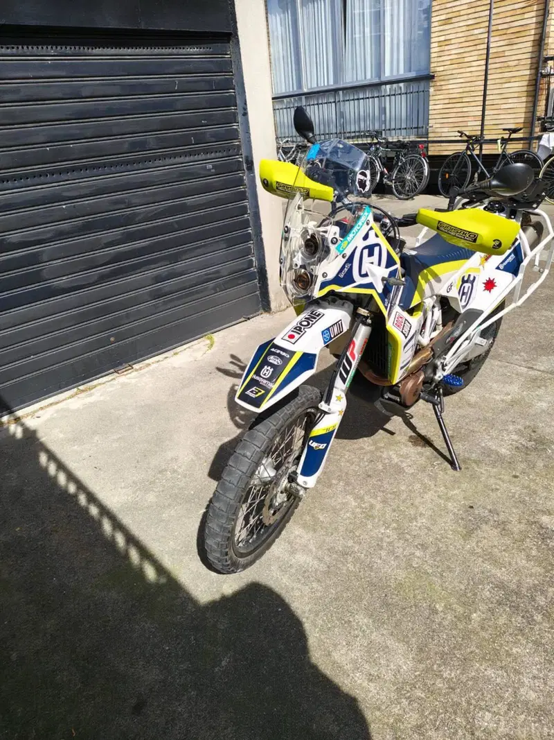 Husqvarna 701 Enduro (2017 - 19) (5)