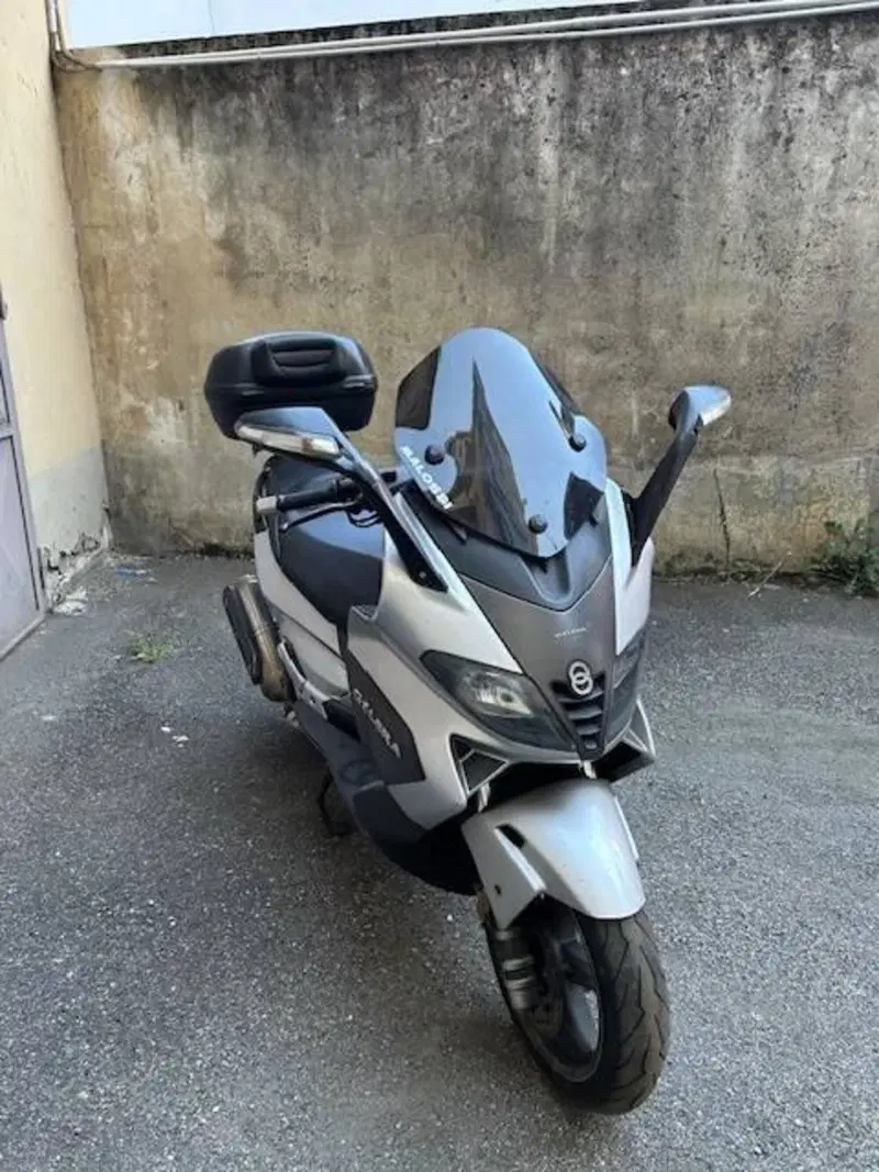 Gilera Nexus 500 (2003 - 05) (2)