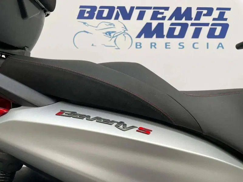 Piaggio Beverly 300 S ABS-ASR (2021 - 25) (6)