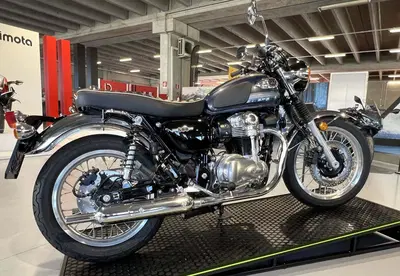 Kawasaki W 800 (2021 - 26) nuova