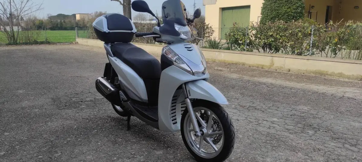 Honda SH 300 i ABS (2011 - 13) (3)