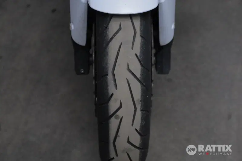 Kawasaki Z 750 (2007 - 14) (10)