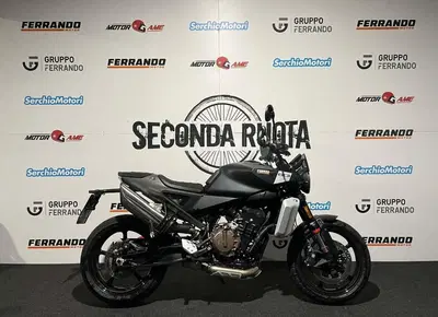 Husqvarna Svartpilen 801 (2024 - 26) usata
