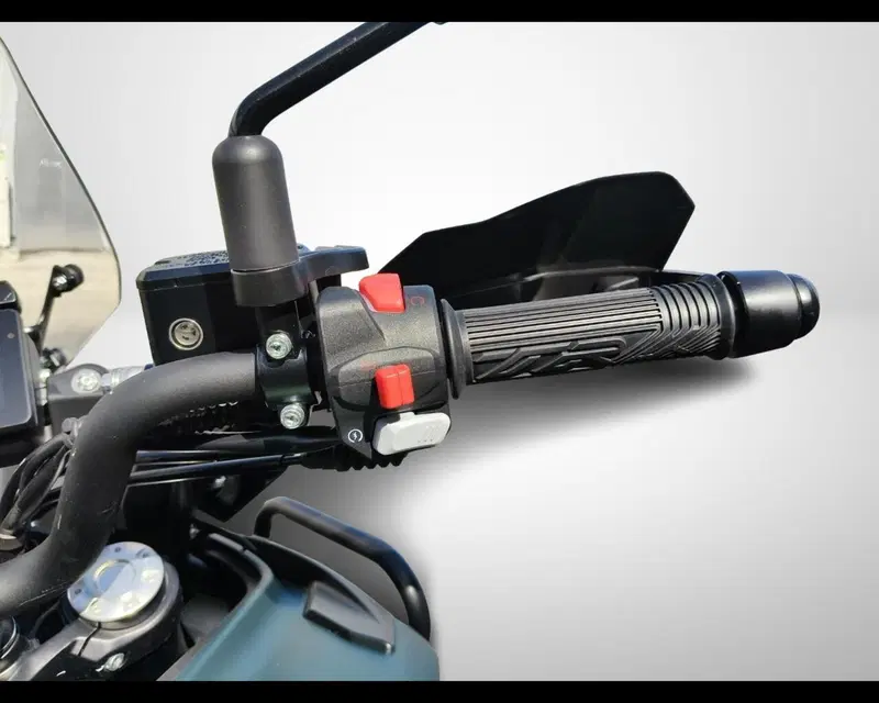 Benelli TRK 702 (2023 - 25) (11)