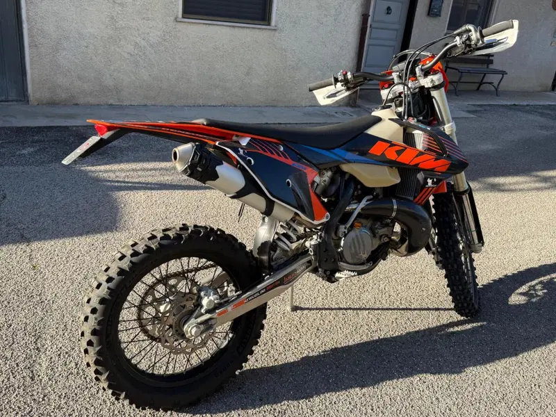 KTM 300 EXC E TPI (2018) (3)