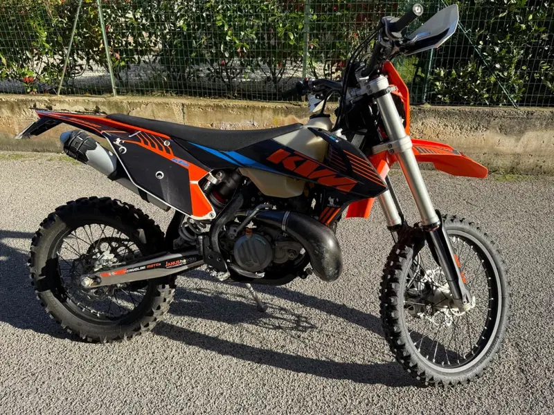 KTM 300 EXC E TPI (2018) (6)