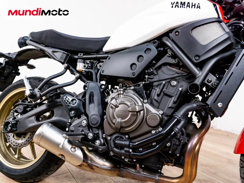 Yamaha XSR 700 (2021) (5)