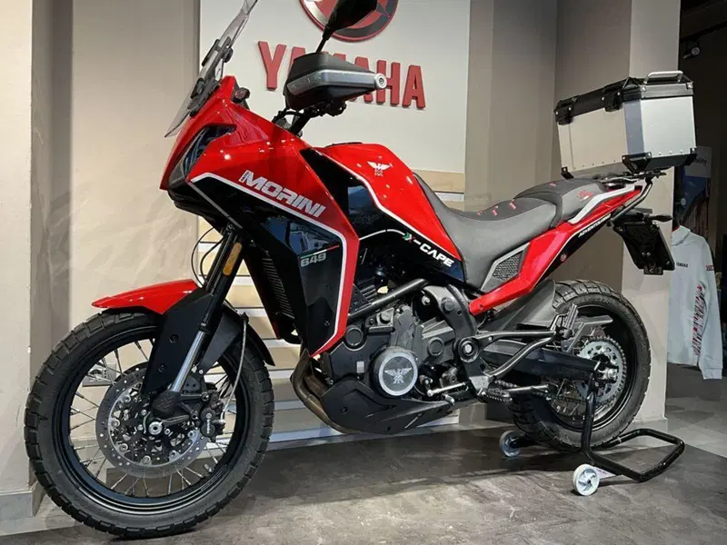 Moto Morini X-Cape 650 (2021 - 26) (4)