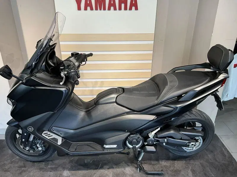 Yamaha T-Max 560 (2020 - 21) (5)