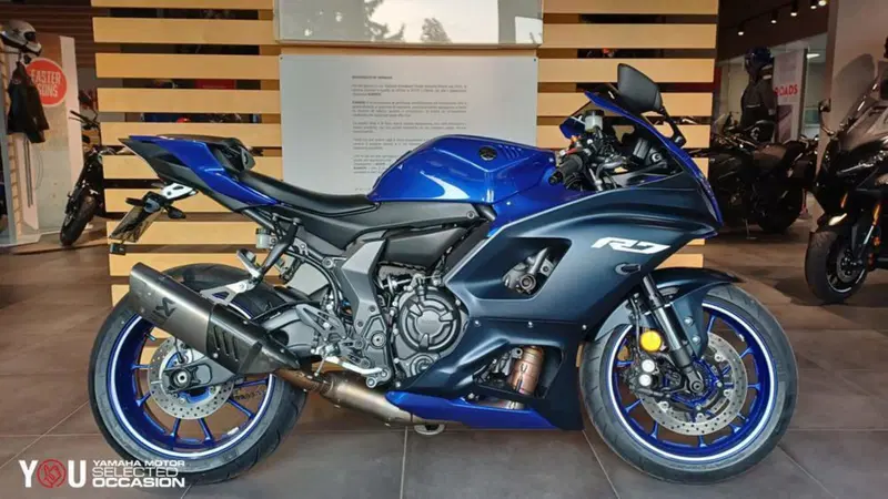 Yamaha YZF R7 (2021 - 25)