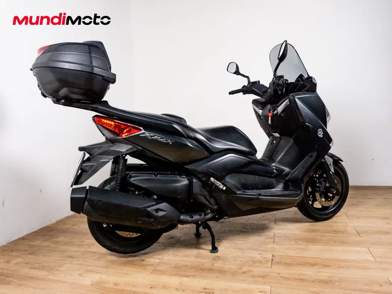 Yamaha X-Max 400 Iron Max ABS (2016) (3)