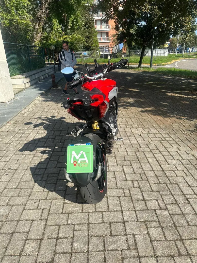 MV Agusta Stradale 800 EAS ABS (2015 - 17) (4)